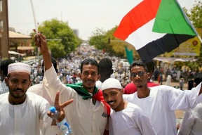 غضب شعبي في السودان من قرار التطبيع مع إسرائيل