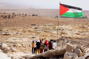 الاحتلال يقطع المياه عن 22 تجمعاً سكنياً بمسافر يطا