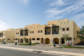 الإمارات تمنح منازل لمتعددي الزوجات!