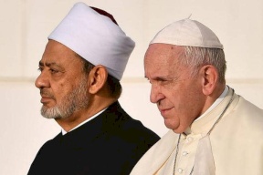 الأزهر يدين هجوم نيس.. الفاتيكان: تعاليم الإسلام سَمِحة