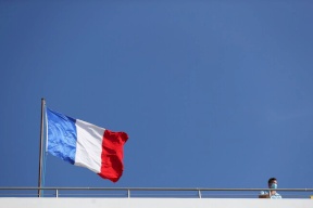 فرنسا: إلغاء احتفالات المولد النبوي تضامنا مع ضحايا الإرهاب