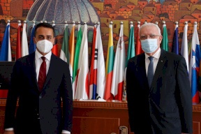 المالكي يدعو إيطاليا إلى دعم عقد المؤتمر الدولي للسلام