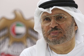 وزير الخارجية الإماراتي: ماكرون محق ويجب الاستماع إليه