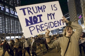 فيديو: اعتقالات بين متظاهرين من أنصار بايدن