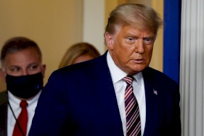 "واشنطن بوست": مقربون من ترامب ينصحونه بكتابة خطاب الهزيمة