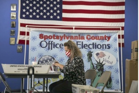 لجنة الانتخابات الفيدرالية ترد على ترامب.. ماذا قالت؟