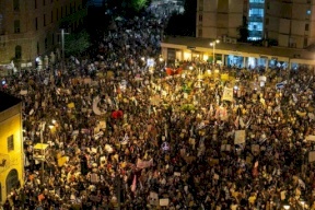 آلاف الاسرائيليين يتظاهرون ضد نتنياهو للأسبوع الـ20