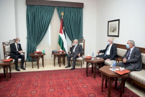 الصفدي يلتقي الرئيس في رام الله مبعوثاً من ملك الأردن