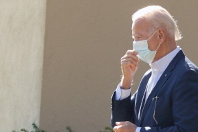 بايدن يدعو إلى اتخاذ إجراء فوري وقوي لمواجهة كورونا