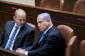 نتنياهو:  نفتالي بنيت  "كلب صغير"