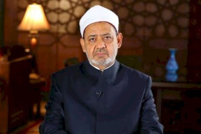 شيخ الأزهر يوجه رسالة لمنتجي لقاح كورونا