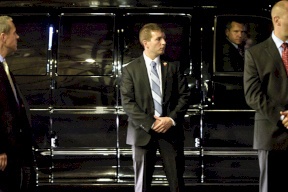 نتنياهو يسعى لتمديد حراسته الشخصية 20 عاما بعد انتهاء ولايته