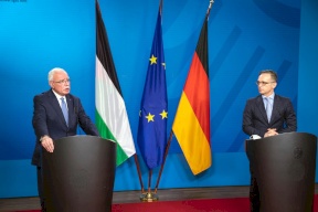 وزير الخارجية يبحث مع نظيره الألماني التطورات السياسية والتعاون المشترك