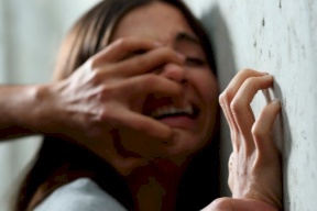 الهند.. 4 أشخاص يغتصبون طفلة وينتزعون كبدها