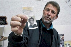 نائل البرغوثي بالسجن منذ 41 عاماً.. أقدم أسير في تاريخ الحركة الأسيرة