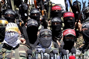 "المقاومة" تدين عودة العلاقة مع الاحتلال.. "خدمة للعدو وعرقلة للمصالحة"