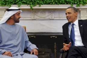 أوباما عن محمد بن زايد: "ربما يكون أذكى زعيم في الخليج"