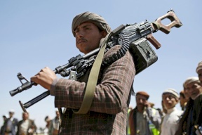 جريمة بشعة تهز اليمن..أب يذبح طفليه قبل أن ينتحر