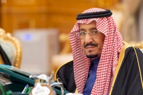 قادة الإمارات يعزون الملك السعودي.. من رحل؟