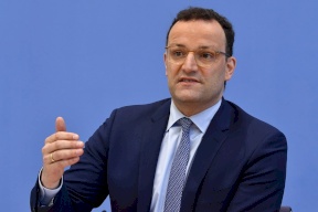 ألمانيا.. وزير الصحة يتوقع موعد بدء تلقيح ضد كورونا