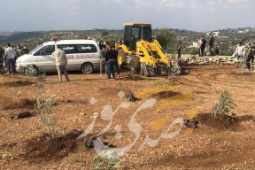 صور: العثور على جثة متحللة داخل بئر شرق طولكرم