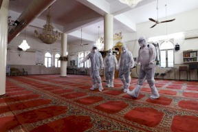 الأوقاف تقرر تعليق خطبة وصلاة الجمعة لأسبوعين