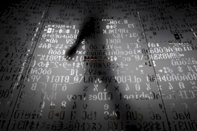 السجن 40 عاما لزعيم "العصابة الإباحية".. والضحايا بالملايين