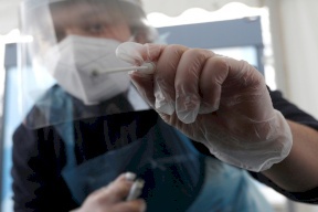 61 وفاة و4580 إصابة جديدة بالفيروس في الأردن