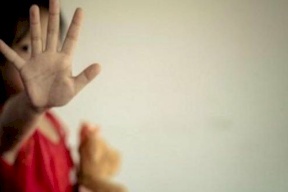 صورة: خطبة رجل في الخمسينات من طفلة يثير غضب العراقيين