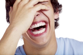 الضحك يترك تأثيراً "غير متوقع" على جسمك