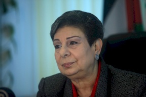احتجاجاً على عودة العلاقات.. استقالة عشراوي من عضوية اللجنة التنفيذية
