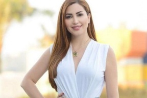 بعد هيفاء وهبي.. فنانة سورية "تهاجم" لقاحات (كورونا): "هل أصبحنا فئران تجارب؟"