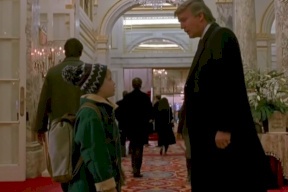لماذا أصر ترامب على النظر للكاميرا في فيلم Home Alone؟