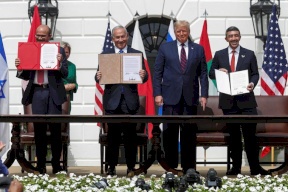 الاتحاد العالمي لعلماء المسلمين يفتي بوجوب المقاطعة الشاملة "لإسرائيل"