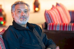 النجم الراحل حاتم علي "يتحدث بعد وفاته" ويتنبأ بمكان دفنه.. فيديو