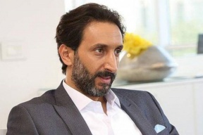 أحمد الأحمد يتعرض لهجوم بعد تجميل أنفه.. الجمهور: راحت الهيبة