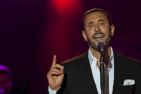 فيديو.. كاظم الساهر يعيد طرح هديته للعراقيين