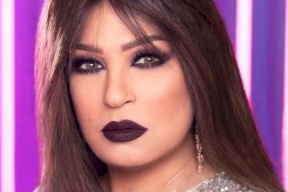 ما السر وراء حذف صورة نادرة مع فيفي عبده؟