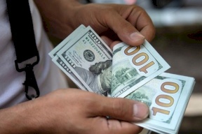 أسعار صرف العملات .. كم سجلت اليوم؟