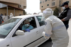 إغلاق بلدتي بيت ريما والمزرعة الشرقية بسبب "كورونا"