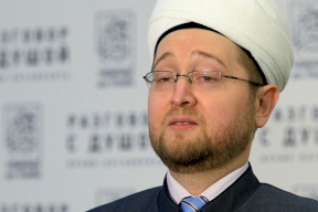 مفتي موسكو يتحدث عن الموقف من التطعيم ضد كورونا
