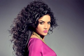 تفاصيل جديدة للحالة الصحية للفنانة حورية فرغلي