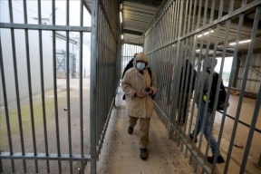 سعد يكشف تفاصيل اتفاق تطعيم العمال الفلسطينيين بلقاح كورونا