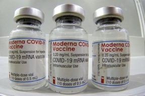 الصحة الإسرائيلية: سيتم تطعيم العمال الفلسطينيين بهذا اللقاح