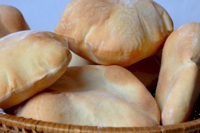 تعرّف على أغلى وأرخص دول العالم في أسعار الخبز