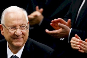 ريفلين يدعو محمد بن زايد لزيارة إسرائيل