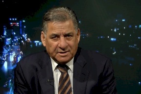 أزمة فتح تتعمق.. "نبيل عمرو" يلمح بتشكيل قائمة مستقلة