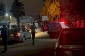 مقتل فتى وإصابة حرجة لآخر في جريمتي إطلاق نار بالداخل