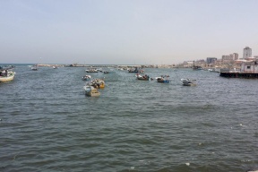 إغلاق بحر غزة أمام حركة الصيد والملاحة البحرية