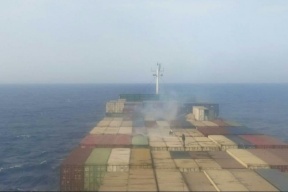 صورة| طهران تؤكد تعرض سفينة إيرانية لـ"هجوم إرهابي" في المتوسط